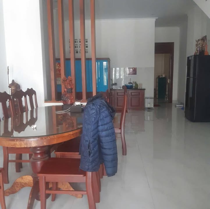 Nhà riêng 102 Lương Đình Của, Pleiku 100m² giá 3 tỷ - Sang nhượng gấp!