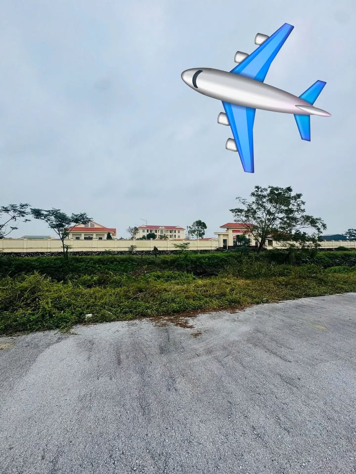 Đất nền phường Quảng Phú 100m² giá 2.55 tỷ - Vị trí kết nối giao thông thuận lợi!