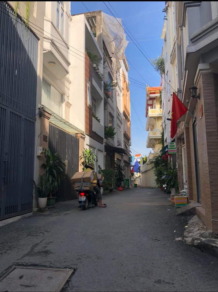 Nhà riêng Bình Thạnh 30m² giá 3 tỷ - Chủ định cư bán gấp!