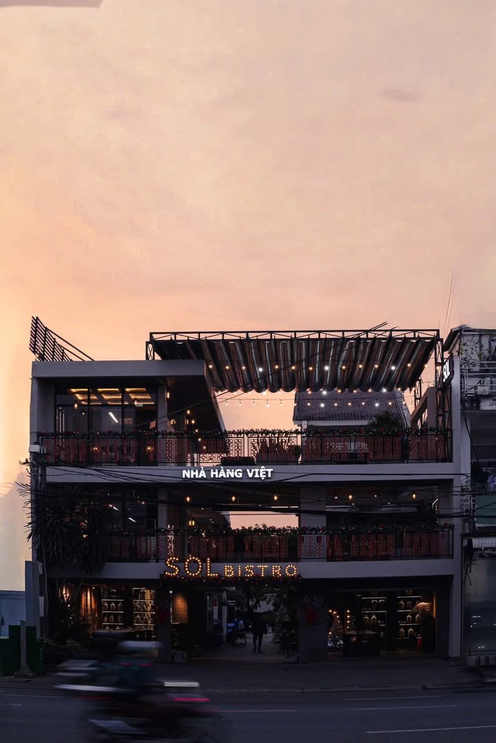 Cho thuê mặt phố Nguyễn Văn Lộc, Hà Đông 160m² giá 120 triệu - Vị trí sầm uất, kinh doanh thuận lợi!