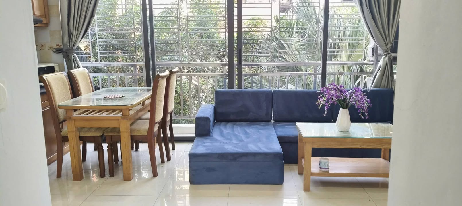 Căn hộ 2 phòng ngủ Đặng Thai Mai, Tây Hồ 70m² giá 10.5 tỷ - Sẵn sàng vào ở!
