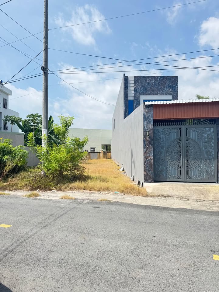 Đất mặt tiền Phan Đăng Lưu, Long Điền 196.1m² giá 2 tỷ - Đầu tư sinh lời ngay!