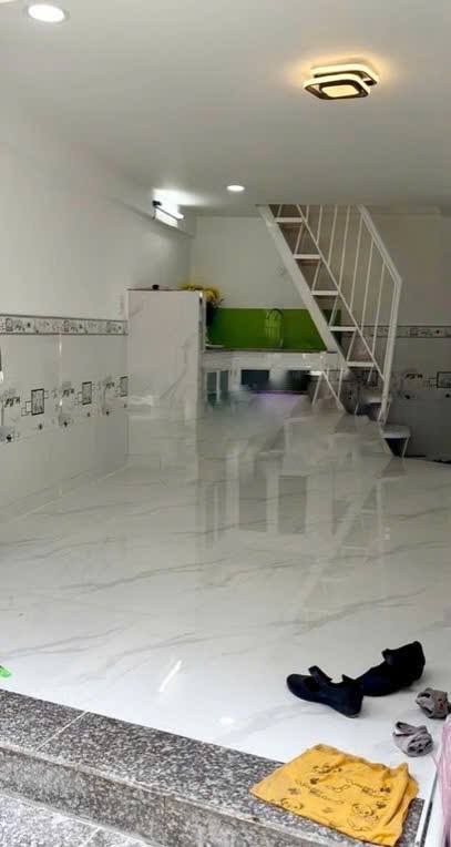 Nhà cho thuê Quận 7 - Diện tích 15m², giá chỉ 5 triệu/tháng - Cơ hội không thể bỏ lỡ!