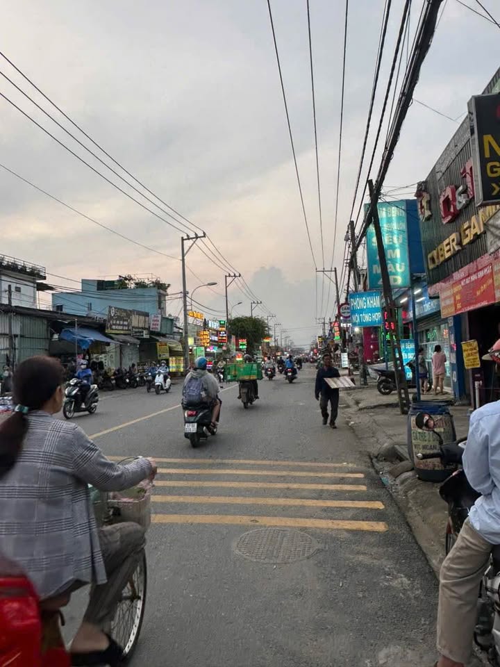 Mặt bằng cho thuê Hoàng Diệu 2, Thủ Đức 500m² - Khu vực kinh doanh sầm uất