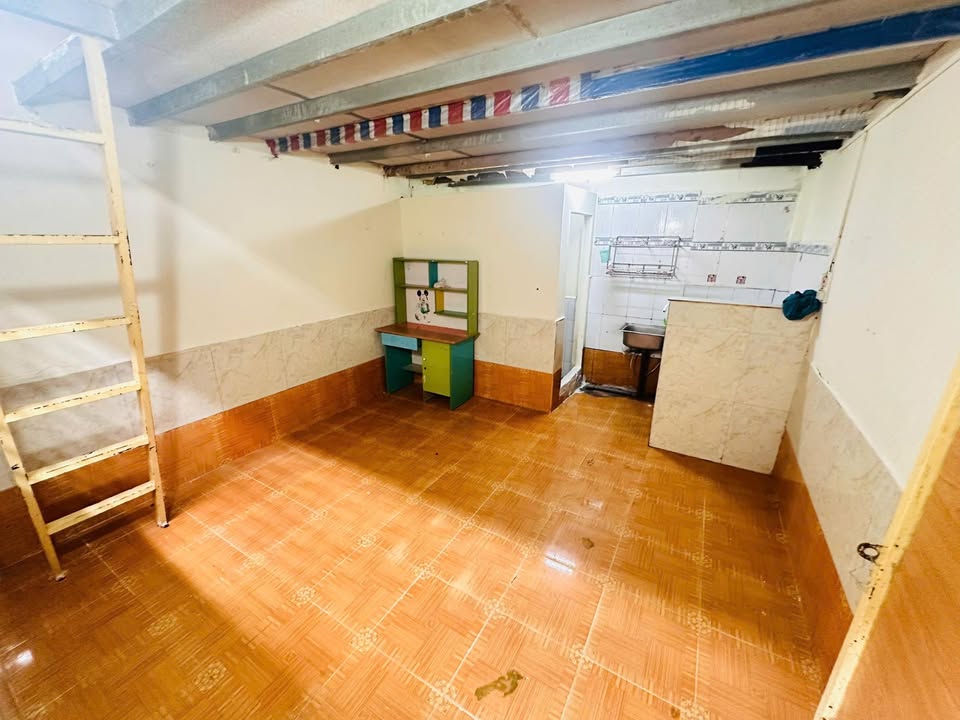 Phòng trọ Nguyễn Văn Cừ Nối Dài, Ninh Kiều 2 triệu/tháng - Gác và máy lạnh đầy đủ!