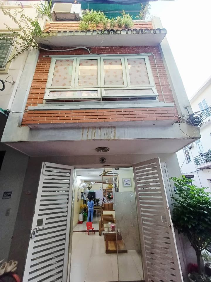 Nhà 3 tầng Đằng Hải 48m² giá 2.899 tỷ - Đỗ cửa, gần chợ Lũng Hoa!