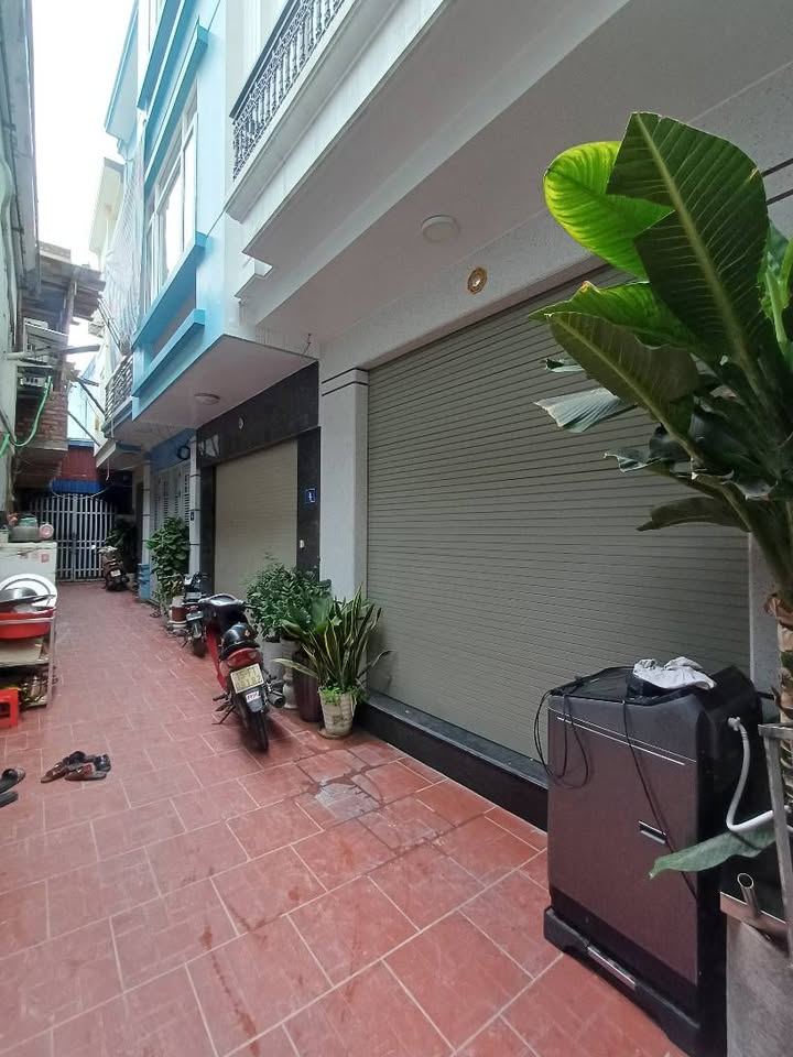 Nhà 4 tầng độc lập Ngõ 369 Đằng Hải, 45m² giá 2.99 tỷ - Vị trí đắc địa, chính chủ bán!
