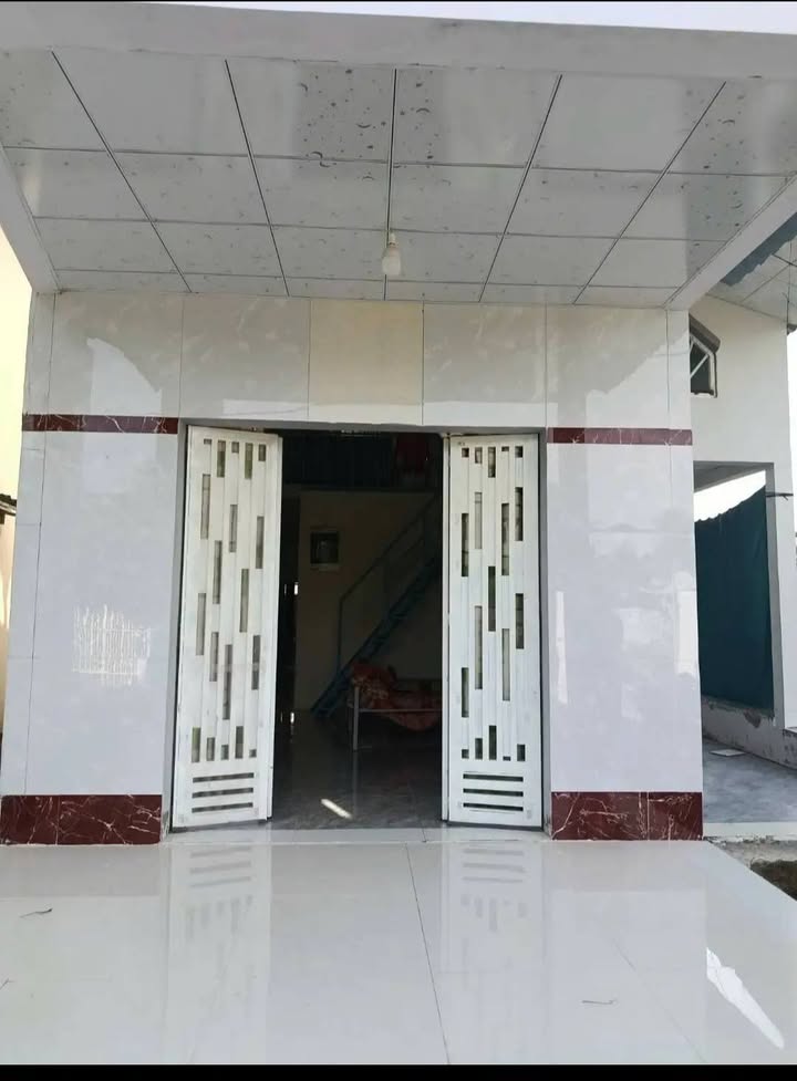 Nhà cấp 4 còn mới tại xã Long Mỹ, Vĩnh Long 318.9m² giá 650 triệu - Dọn vào ở ngay!