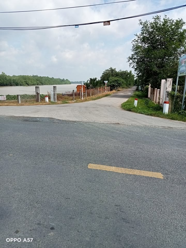 Đất Farm Ấp 3 Thạnh Trị 10000m² giá 5 tỷ - Mặt tiền sông kinh doanh thuận lợi!