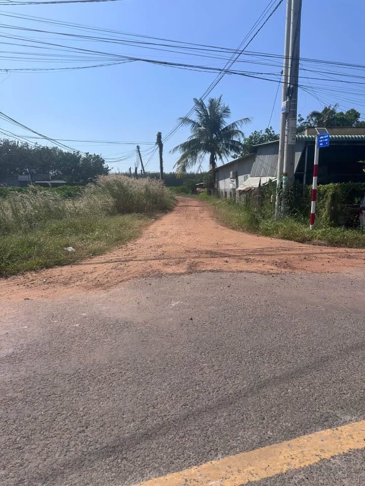 Đất Suối Đá Dương Minh Châu 60m² giá 399 triệu - Mặt tiền nhựa đẹp, cơ hội đầu tư hấp dẫn!