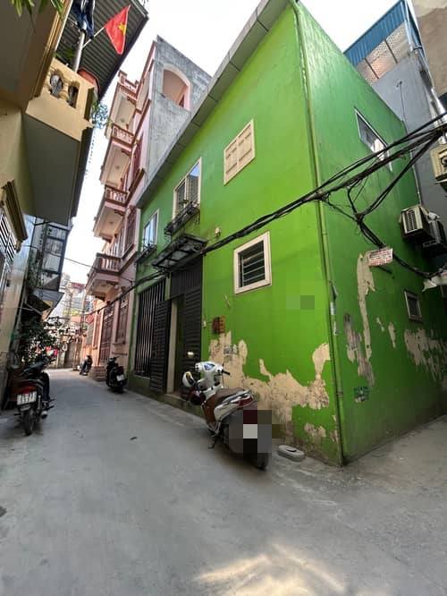 Bán nhà Ngọc Thụy 47m² giá 9 tỷ - Lô góc ô tô vào nhà, an ninh 24/7!