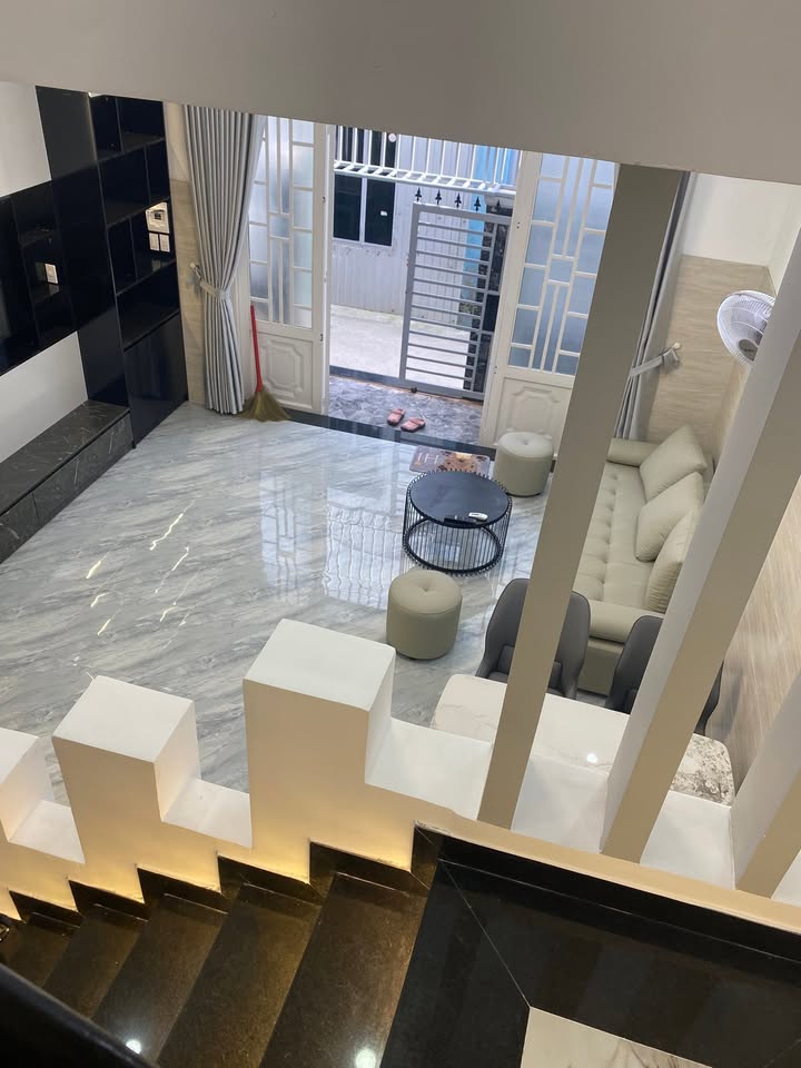 Nhà 2 tầng đường Huỳnh Ngọc Huệ, Thanh Khê 53m² giá chỉ 3.95 tỷ - Dọn vào ở ngay!