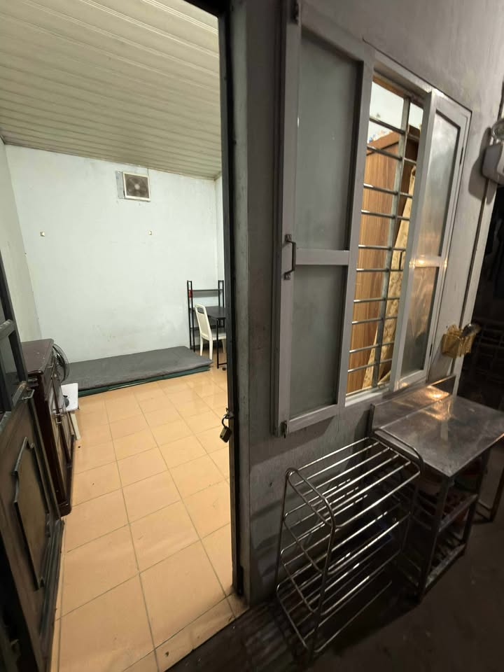 Phòng trọ tại Ngọc Khánh, Ba Đình 14m² giá 2.2 triệu - Chính chủ cho thuê ngay!
