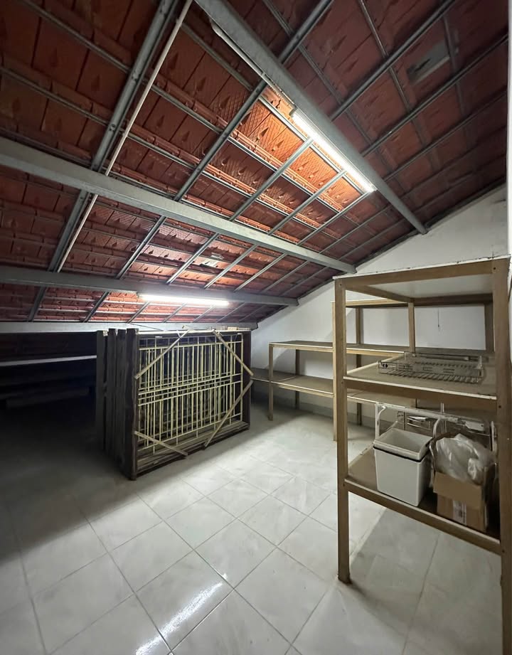 Nhà 2 tầng mặt tiền Lê Gia Đỉnh, Thủy Xuân, Huế 114m² giá 5.1 tỷ - Thiết kế sang trọng, công năng đầy đủ!