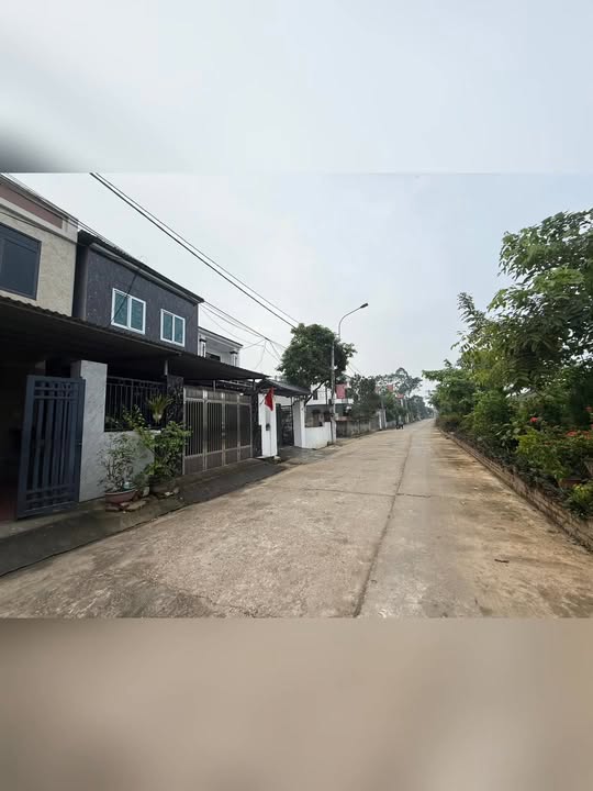 Nhà 2 tầng Phường Thanh Miếu 124m² giá 2 tỷ - Sẵn sàng ở ngay!