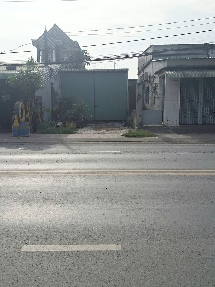 Đất nền mặt tiền TL 824, Đức Hòa 250m² giá 5 tỷ - Đầu tư sinh lời ngay!