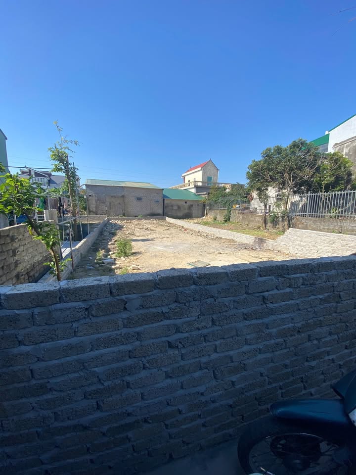 Lô đất Vinh Phú 168.6m² giá 5.38 tỷ - Tiềm năng đầu tư cao!