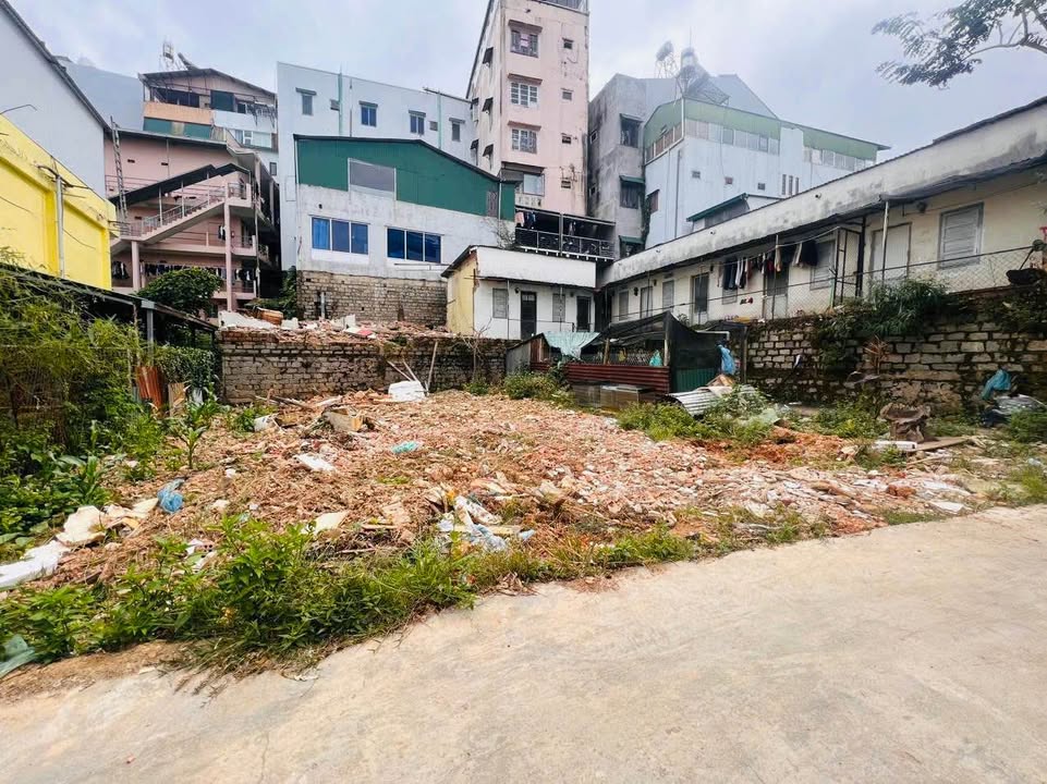 Lô đất đường Phù Đổng Thiên Vương, Đà Lạt 115m² giá 5.8 tỷ - Đầu tư sinh lời hấp dẫn!