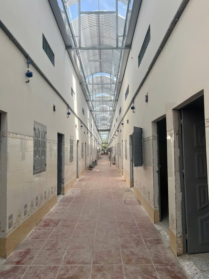 Phòng trọ cao cấp cho thuê tại Khu phố 1, Tân Uyên - An ninh tốt, giá chỉ 2 triệu/tháng!