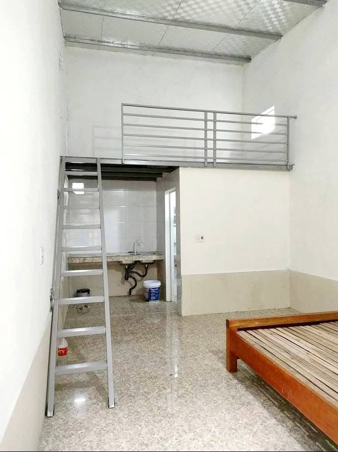 Phòng cho thuê tại Thôn Ngoại Trạch, Bình Xuyên, 27m² - Không chung chủ, tiện ích đầy đủ!