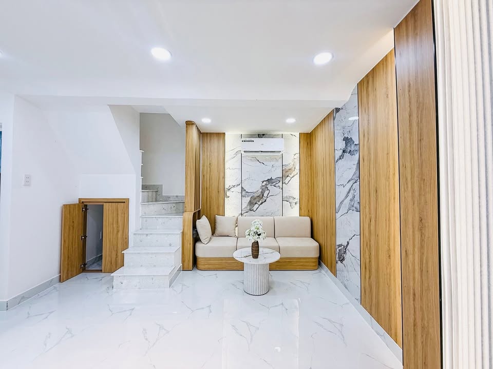 Nhà phố 2 tầng Nguyễn Lâm, Bình Thạnh 25m² giá 4.15 tỷ - Gần chợ, trường học!