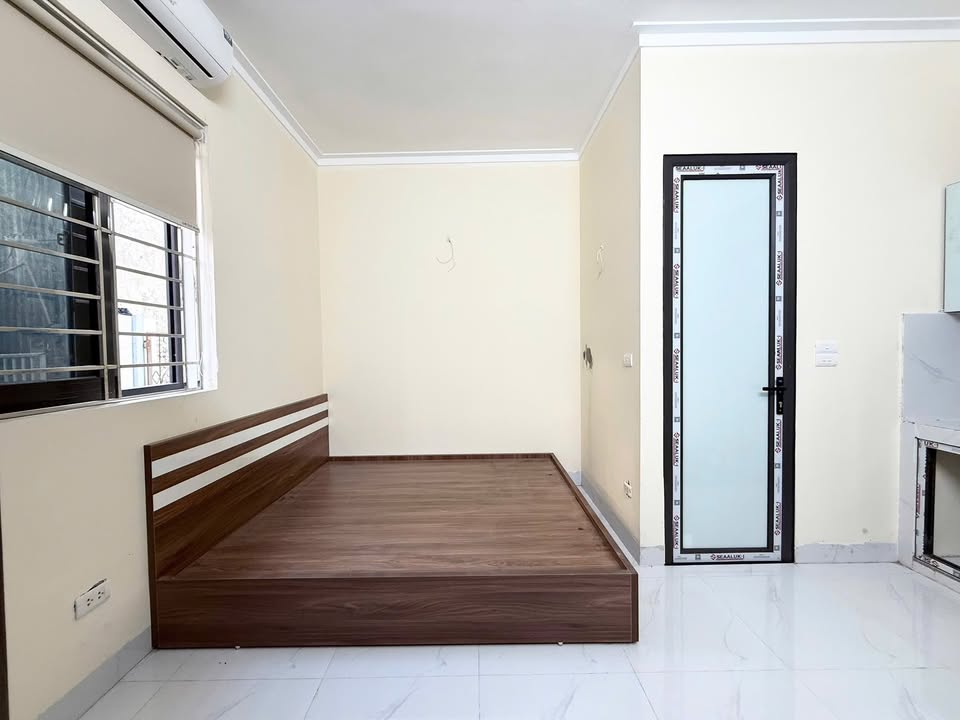 Phòng cho thuê Ngõ 15 Tả Thanh Oai 20m² giá 2.8 triệu - Full nội thất tiện nghi!