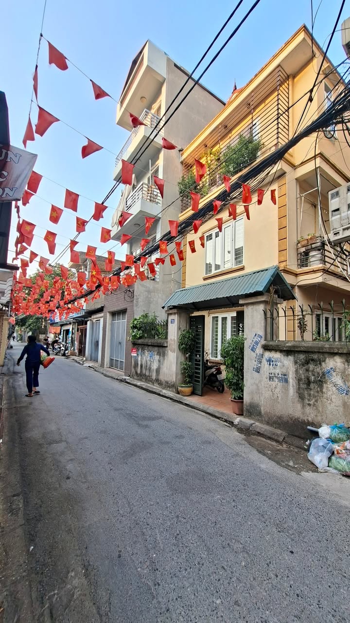 Đất Ngọc Thụy Long Biên 95m² giá tốt - Đầu tư sinh lời ngay!