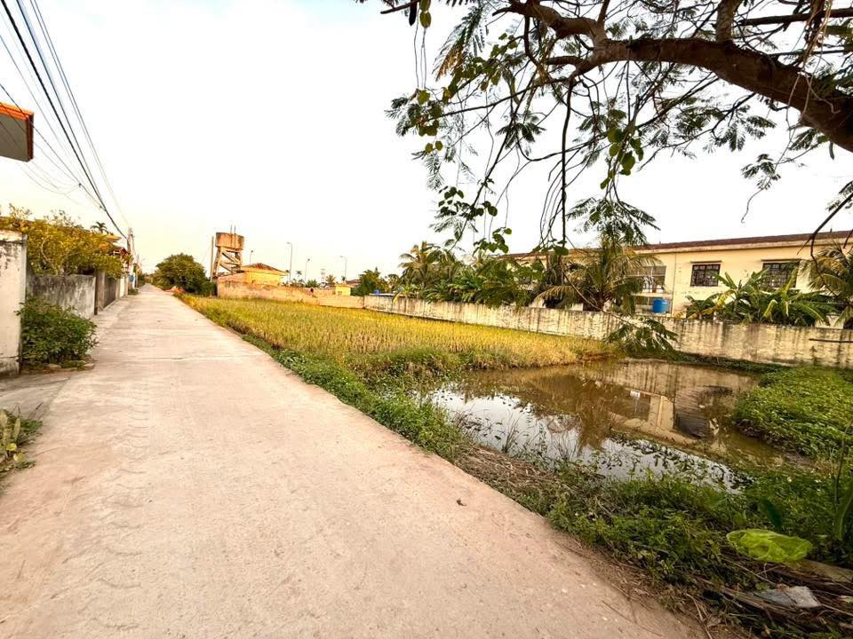 Lô đất Vinh Quang 135m² giá 999 triệu - Phong thủy đẹp, yên tĩnh!