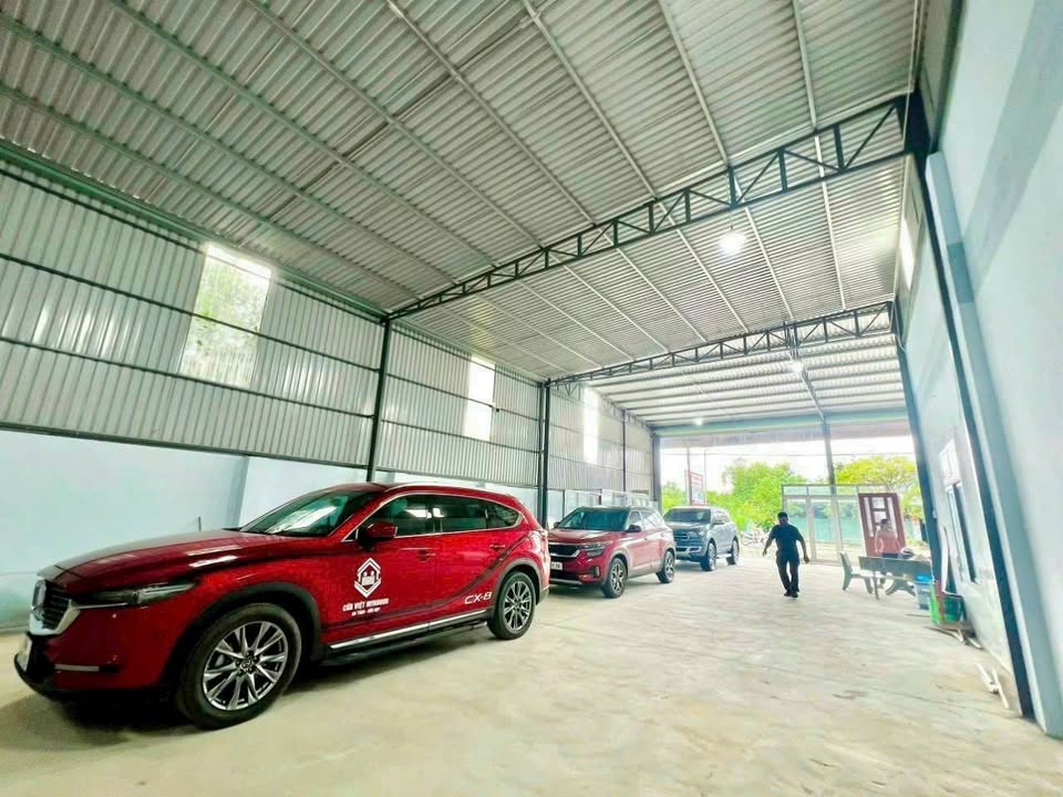 Bán xưởng mặt tiền đường tỉnh lộ 2, xã Lộc Hưng, 5200m² giá 15.5 tỷ - Cơ hội đầu tư tuyệt vời!