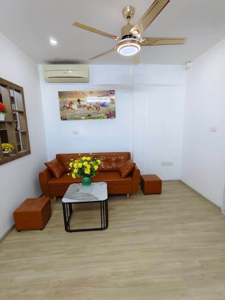 Nhà riêng Quan Hoa, Cầu Giấy 70m² giá 2 tỷ - Ở ngay, full nội thất!