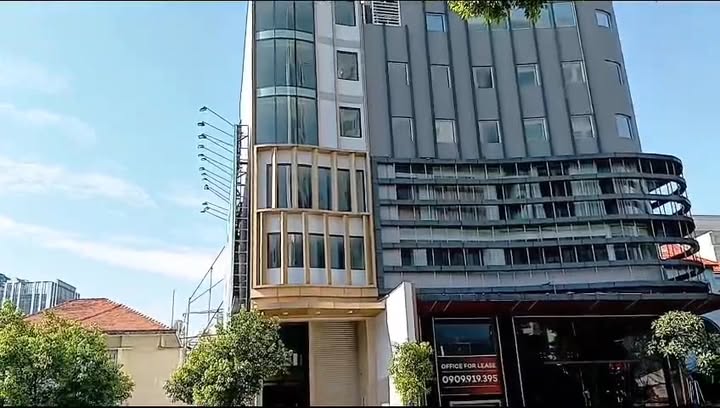 Bán tòa building mặt tiền Nam Kỳ Khởi Nghĩa, Quận 3, giá 145 tỷ - Đầu tư sinh lời ngay!