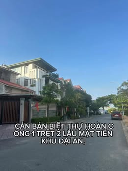 Biệt thự 3 tầng mặt tiền khu Đại An, phường 9, Bà Rịa - Vũng Tàu, 210m² giá 22.8 tỷ - Dân trí cao, yên tĩnh!