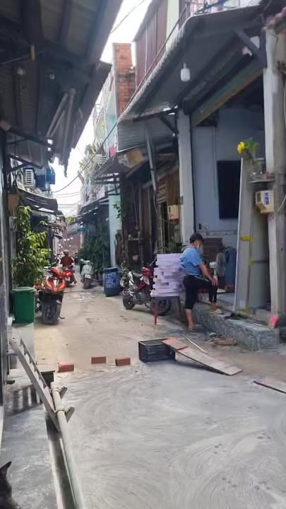 Nhà bán Vĩnh Lộc B, Bình Chánh 52m² giá 2.1 tỷ - Khu dân cư sầm uất!