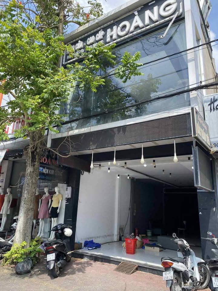 Nhà mặt tiền đường Phú Lợi Sóc Trăng 150m² giá 16 tỷ - Đầu tư sinh lời ngay!