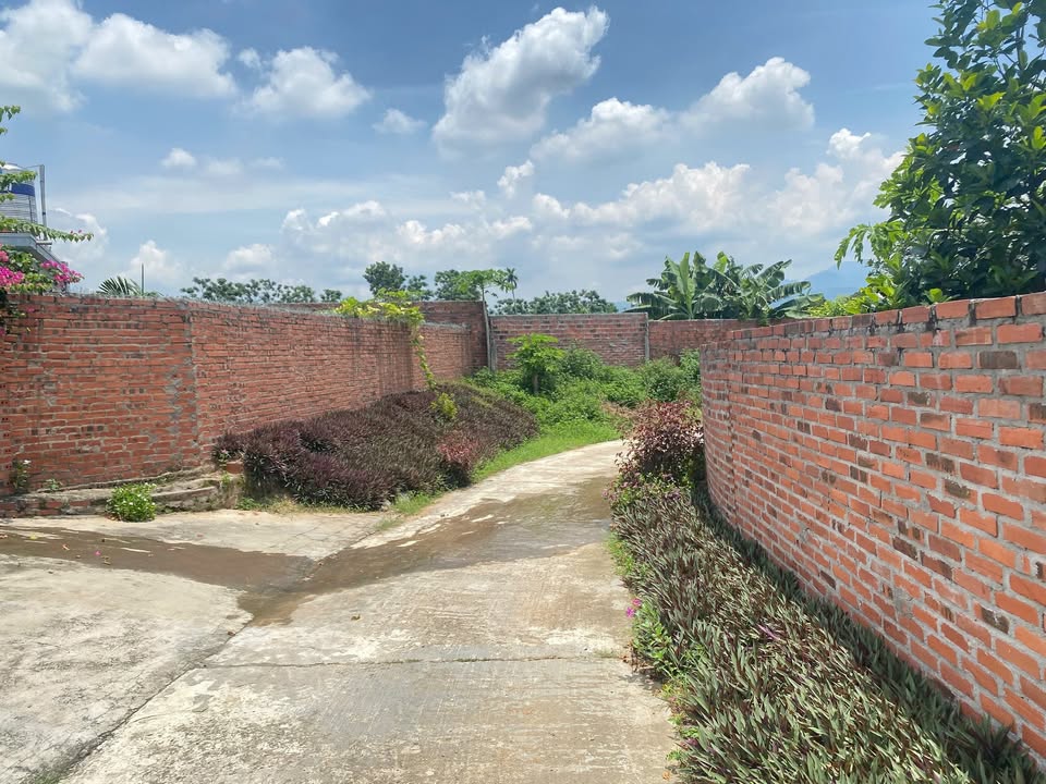 Đất ở Khu Thượng 1 - Bình Khê 102m² giá thỏa thuận - Đường ô tô vào tận nơi!