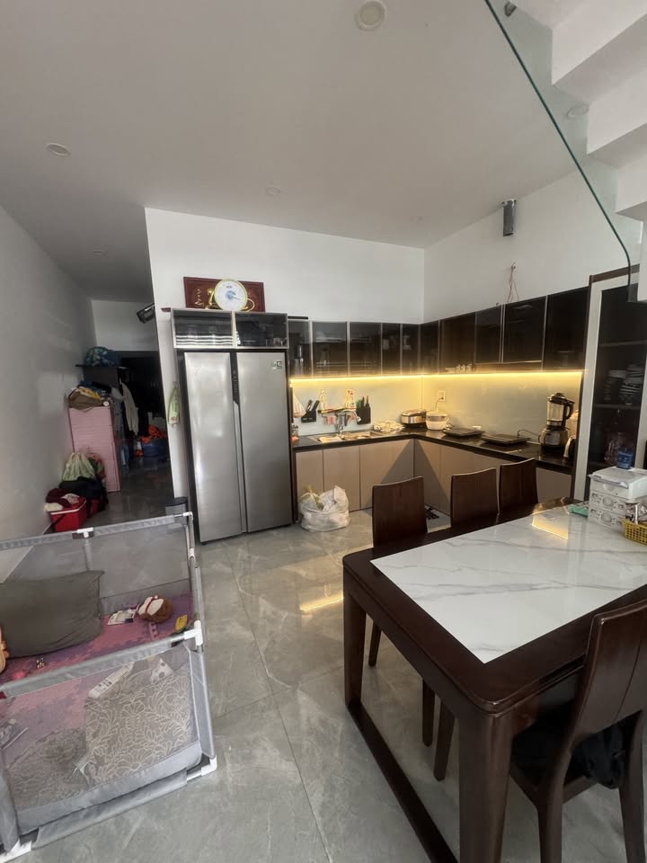 Nhà 2 tầng Đường Đào Nghiễm 100m² giá 4.8 tỷ - Mặt tiền đường 7.5m, gần cảng biển!