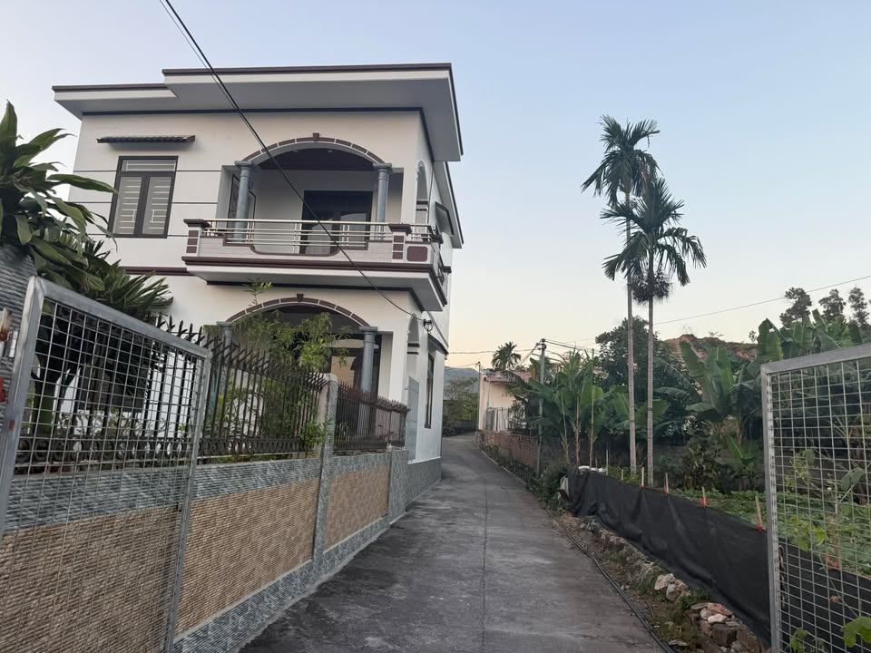 Đất nền phường Hà Tu, Hạ Long 48m² giá 1.27 tỷ - Đường ô tô vào tận nơi!