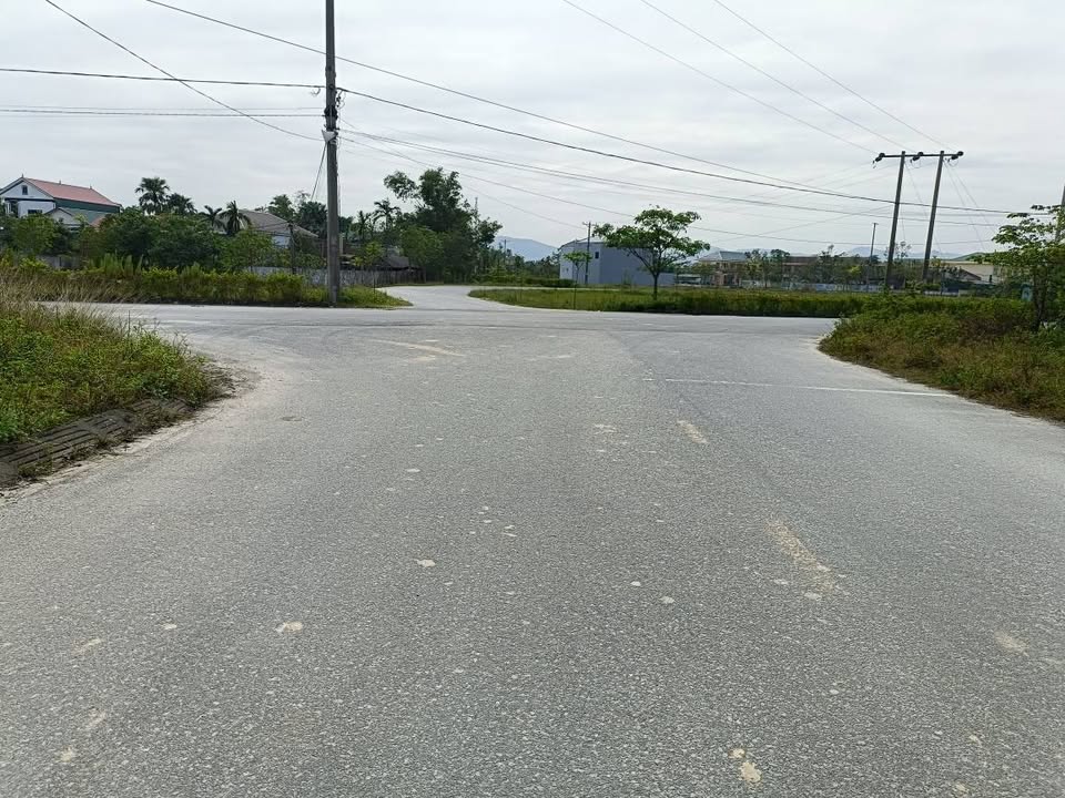 Đất nền Thạch Đài, Thạch Hà 200m² giá 4 tỷ - Đầu tư sinh lời ngay!