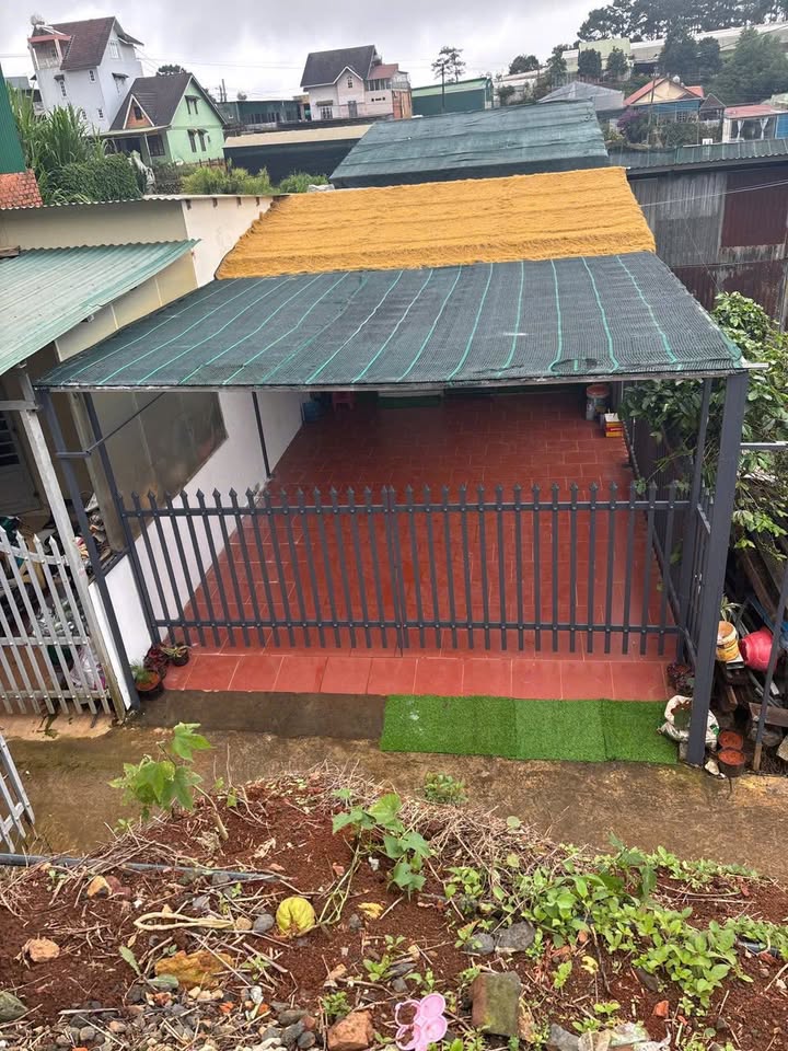 Nhà cho thuê tại Đà Lạt 80m² giá chỉ 2.5 triệu - Không gian yên tĩnh, an ninh!