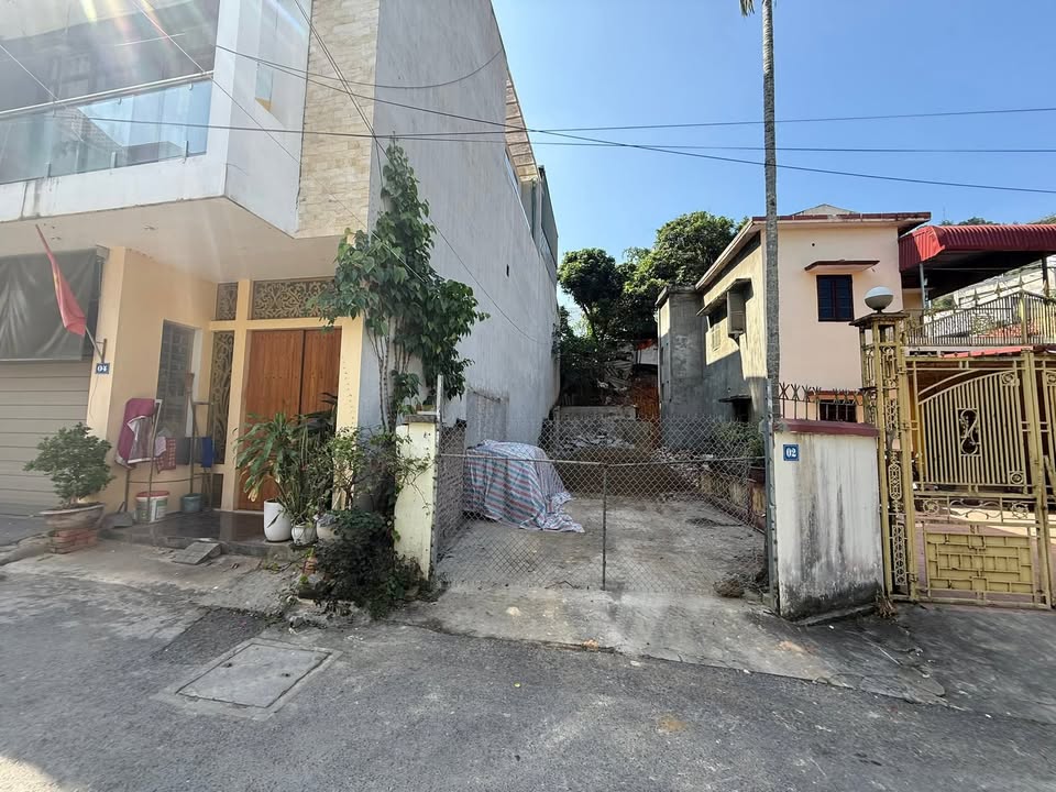 Đất nền tổ 9 Chiềng Lề, TP Sơn La 86m² giá 1 tỷ - Giao dịch nhanh chóng!