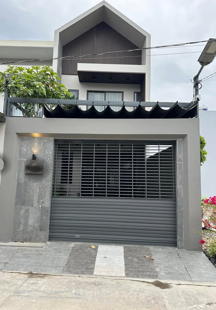 Nhà cho thuê tại Phường 6, Mỹ Tho 125m² giá 15 triệu - Thích hợp cho gia đình và văn phòng!