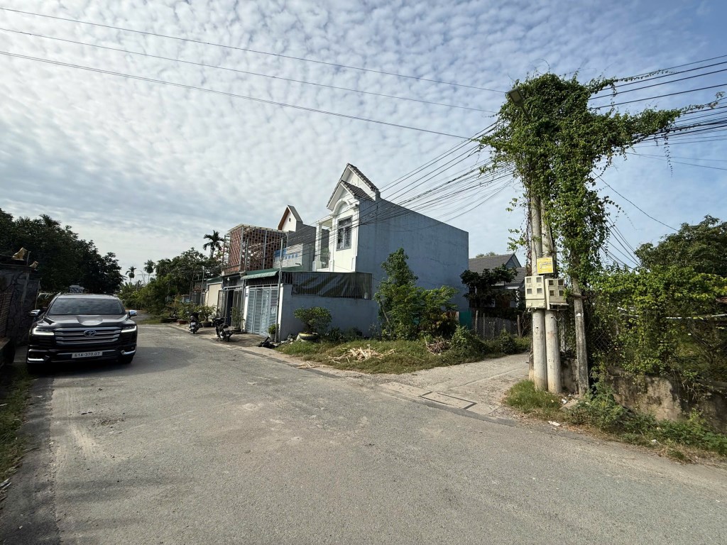 Bán đất mặt tiền đường Lê Chí Dân, Tân An, 108m² giá 1,5 tỷ - Đầu tư sinh lời cao!