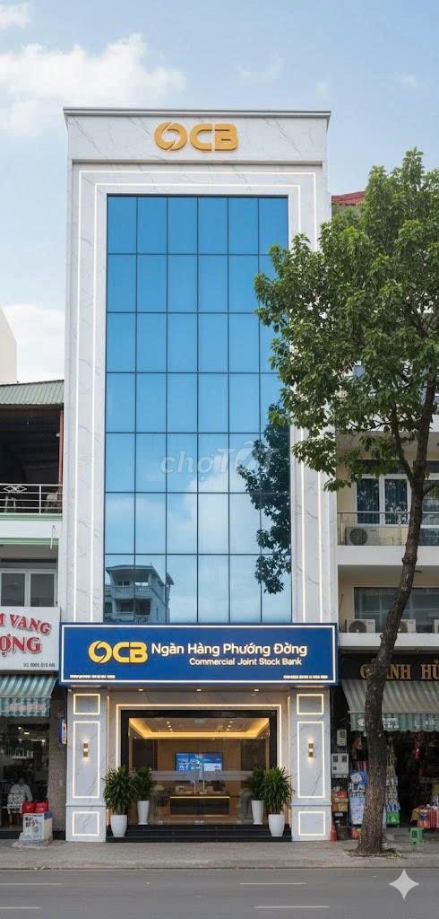 Cho thuê nhà mặt tiền Nguyễn Chí Thanh, Quận 10 - Diện tích 350m², nhận ngay!