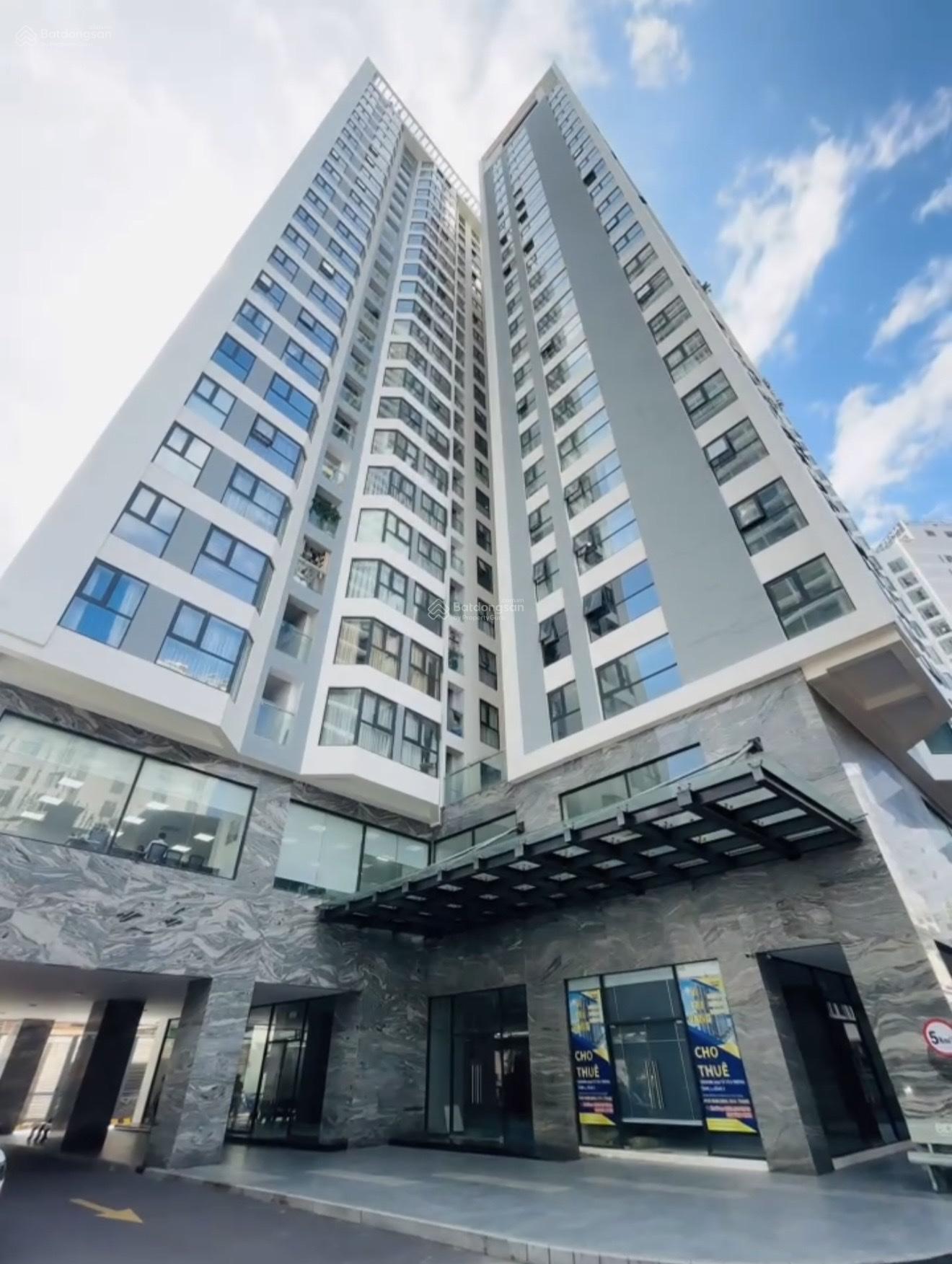 Cho thuê văn phòng thương mại HUD Building Nha Trang 1.192m² - Vị trí vàng chỉ 500m đến biển!