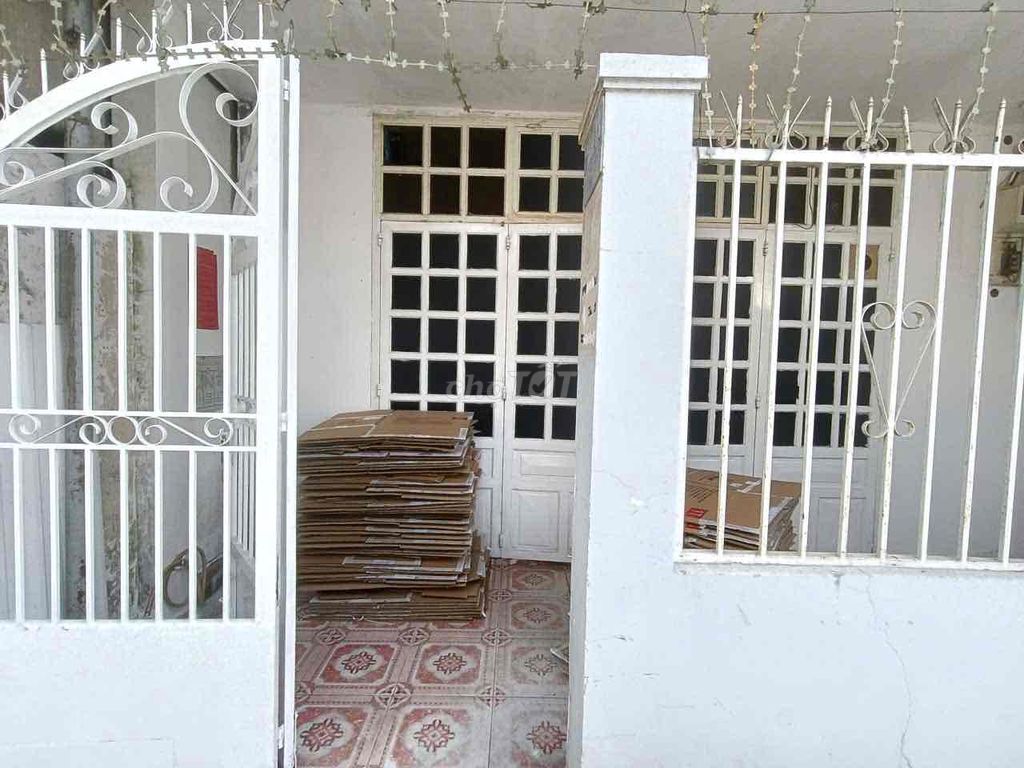 Nhà nguyên căn cho thuê hẻm tải đường Linh Trung 140m² - Giá chỉ 8 triệu/tháng!