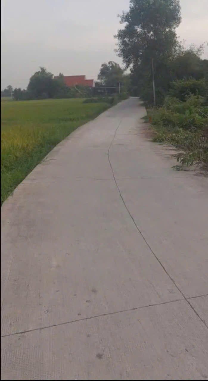 Đất thổ cư 2 mặt tiền xã Hiệp Hòa, 708m² giá chỉ 2,3 tỷ - Đầu tư sinh lời ngay!