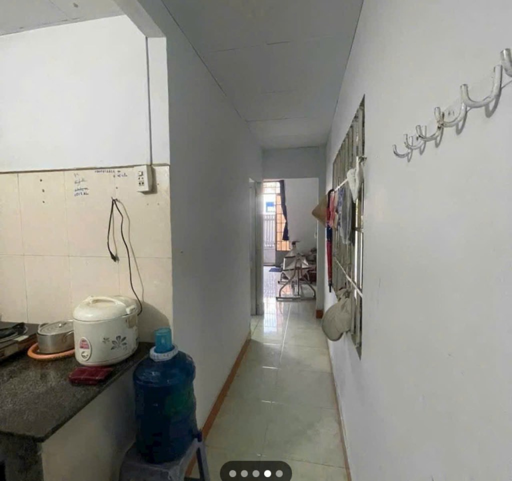 Đất tặng 5 phòng trọ hẻm ô tô Nguyễn Khuyến 99.9m² giá 4.5 tỷ - Đầu tư sinh lời hiệu quả!