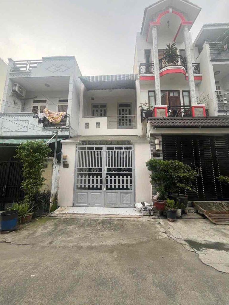 Nhà cho thuê hẻm Tỉnh Lộ 10, P. Tân Tạo, Q. Bình Tân 60m² - Giá chỉ 10 triệu/tháng!