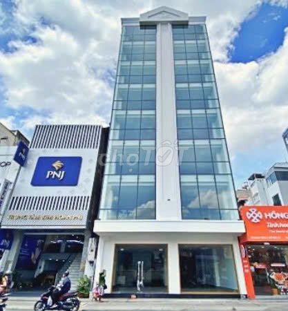 Cho thuê văn phòng mặt tiền Sư Vạn Hạnh Quận 10 1100m² - Vị trí đắc địa, sẵn sàng hoạt động!