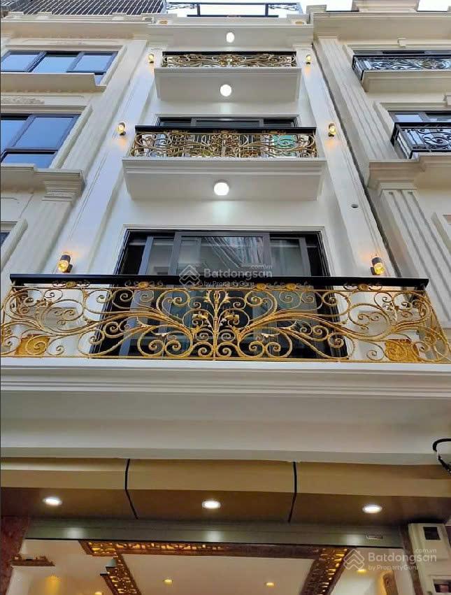 Cho thuê nhà phố Vạn Phúc - Ba Đình 80m², 30 triệu/tháng - Thang máy hiện đại, không gian thoáng đãng!